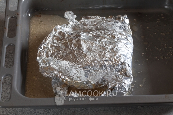 Готовая говядина в майонезе в духовке