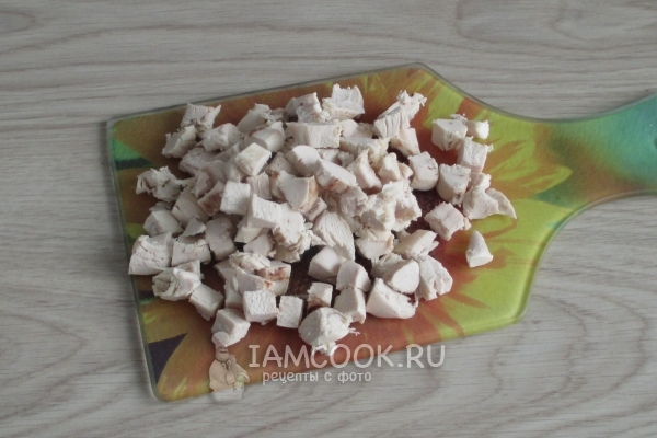 Порезать куриное филе