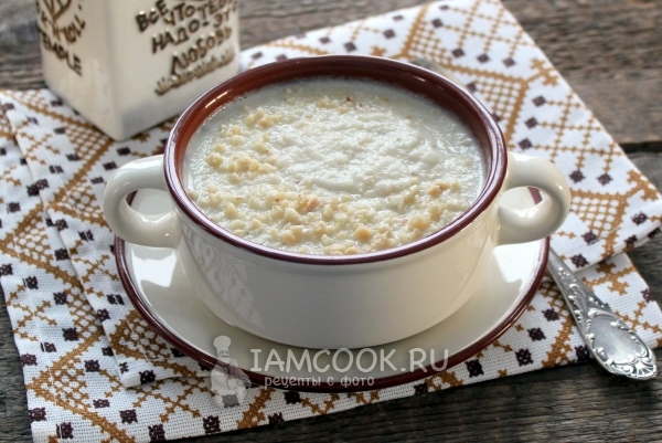 Рецепт супа-пюре из корня сельдерея с арахисом