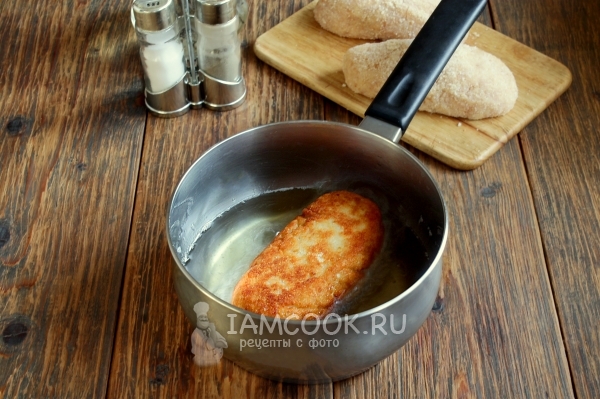 Жарим котлеты в масле