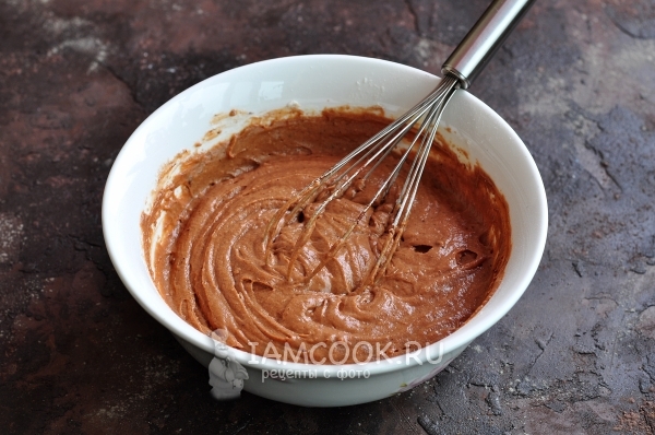 Всыпать муку