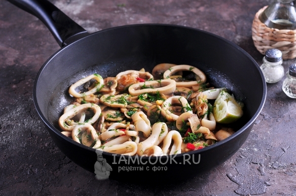 Положить зелень