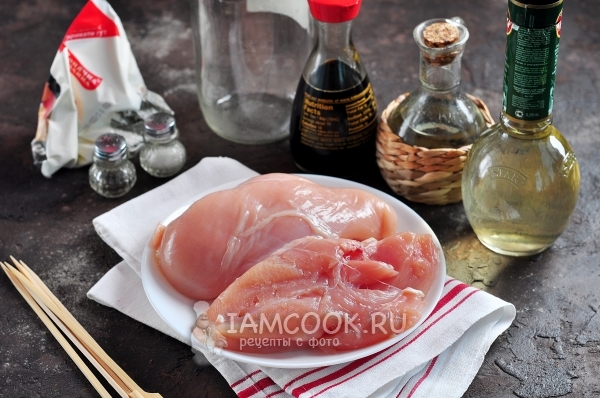 Ингредиенты для куриного шашлыка в банке в духовке