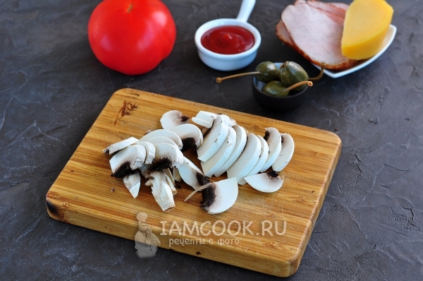 Порезать грибы