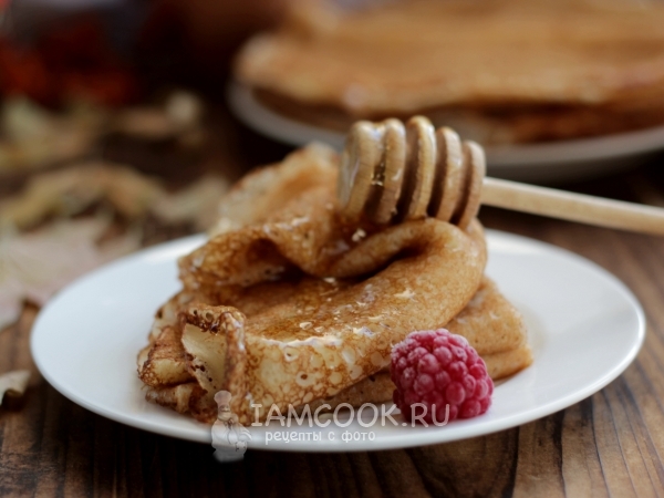 Дрожжевые блины на кислом молоке , рецепт с фото