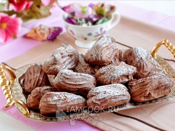 Шоколадные эклеры, рецепт с фото