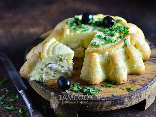 Заливной пирог с курицей и сыром, рецепт с фото