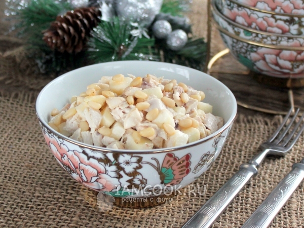 Салат из куриной грудки с сырыми шампиньонами, рецепт с фото