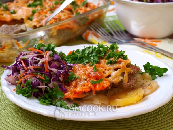 Картошка под шубой в духовке, рецепт с фото