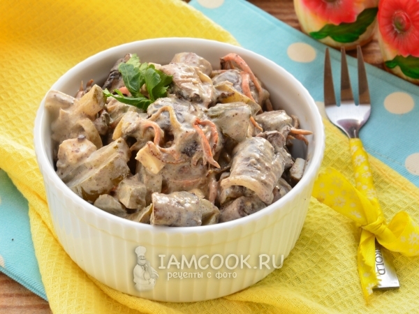 Салат «Белорусский» с печенью и грибами, рецепт с фото