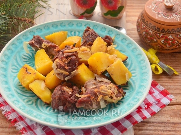 Говядина с картошкой в фольге в духовке, рецепт с фото