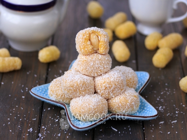 Рафаэлло из кукурузных палочек, рецепт с фото