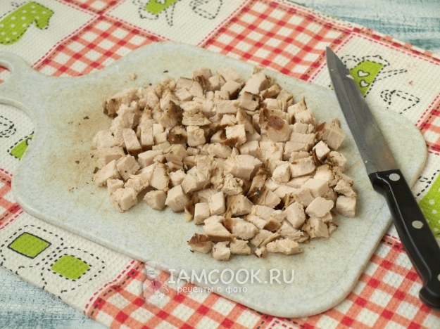 Порезать куриное филе