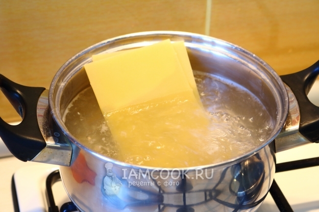 Отварить листы лазаньи
