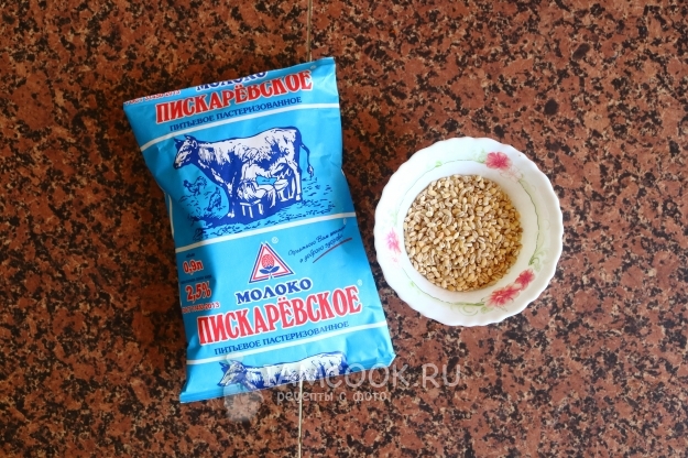 Ингредиенты для перловой каши на молоке