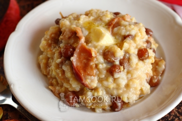 Рецепт каши «Дружба» с сушеными яблоками и изюмом