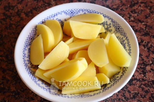 Порезать картофель