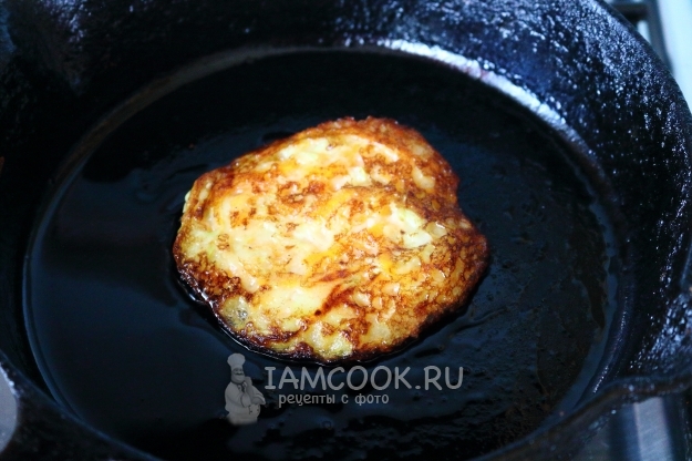 Рецепт сладких оладий из кабачков и моркови