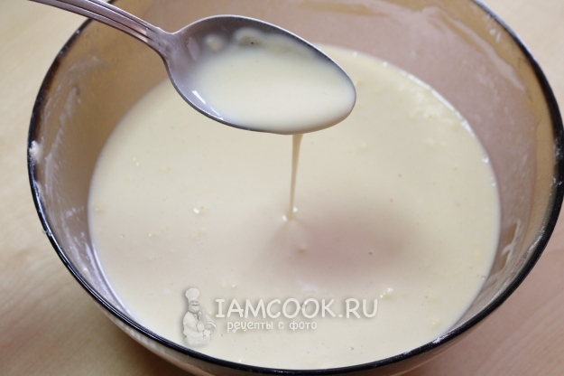 Влить молоко