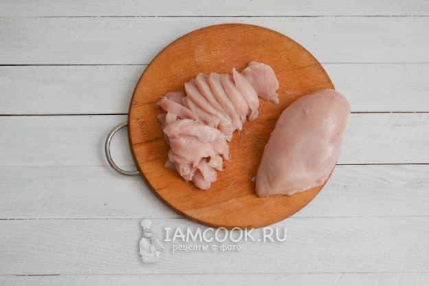 Порезать куриное филе
