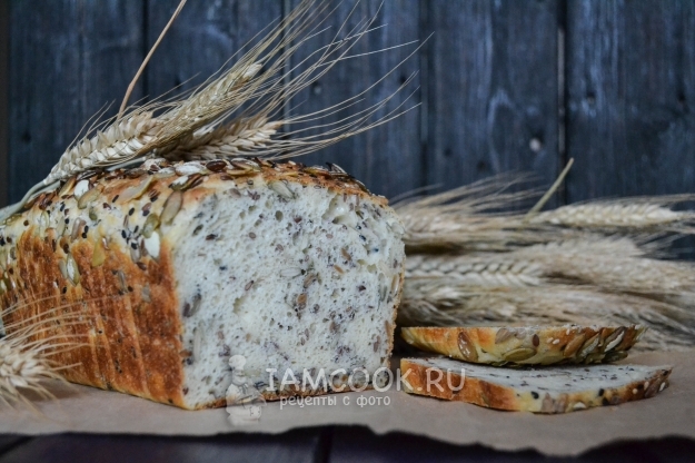 Зерновой хлеб в духовке