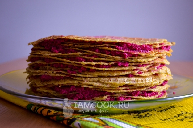 Готовый закусочный вафельный торт из кабачков