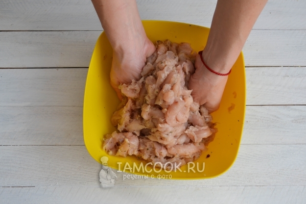 Вымесить мясо