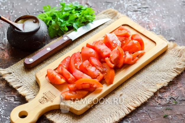 Порезать помидоры