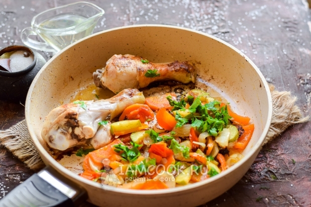 Положить зелень