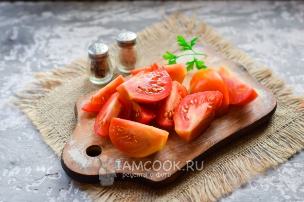 Порезать помидоры