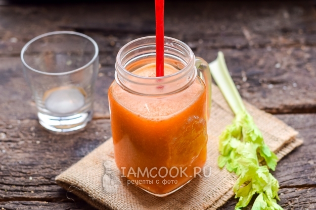 Фото смузи из сельдерея с апельсиновым соком