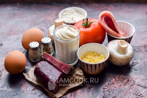 Ингредиенты для пиццы из жидкого теста на сковороде