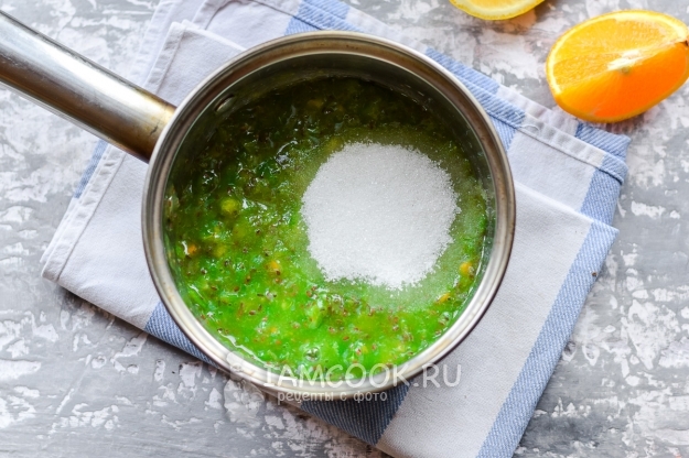 Всыпать сахар