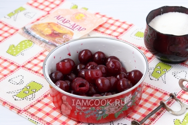 Удалить из вишни косточки