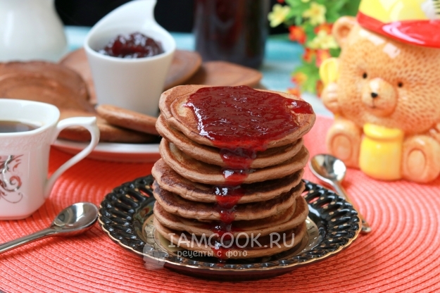 Рецепт оладий на кислом молоке с какао