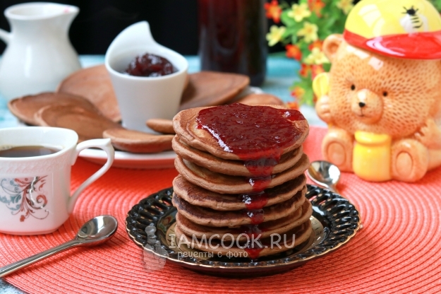 Фото оладий на кислом молоке с какао