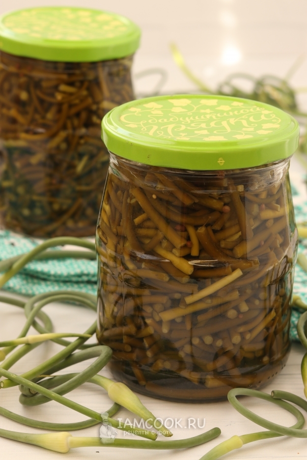 Рецепт маринованных стрелок чеснока на зиму без стерилизации