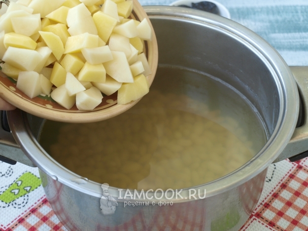 Положить картофель