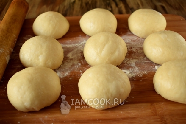 Разделить тесто на части