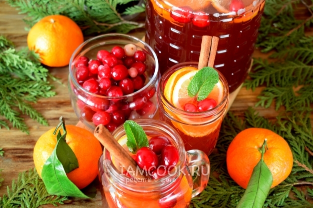 Фото безалкогольного клюквенного пунша