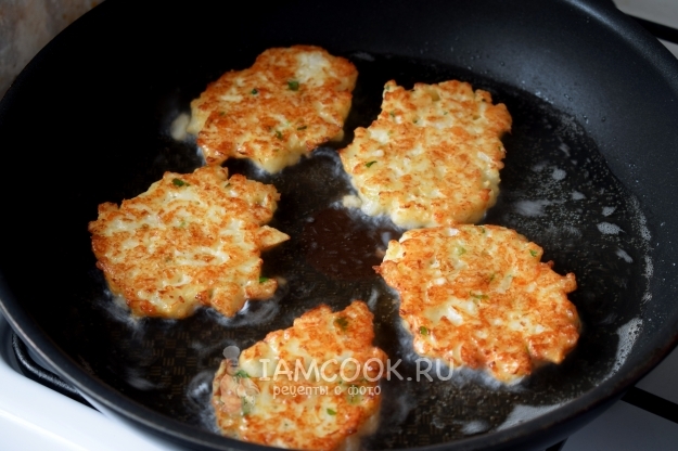 Пожарить оладьи