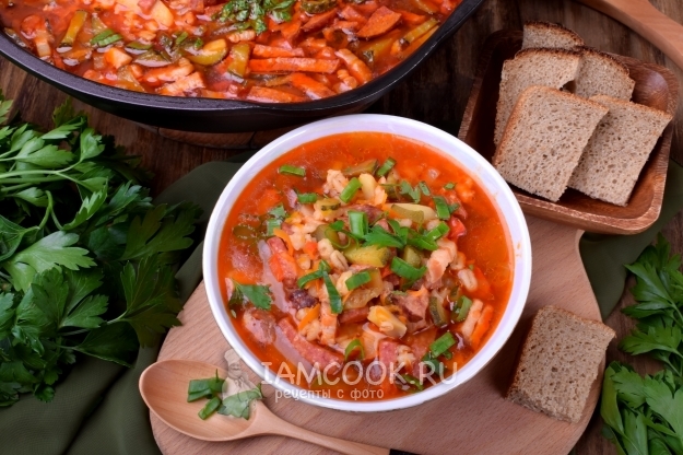 Рецепт рассольника с копченостями и солеными огурцами