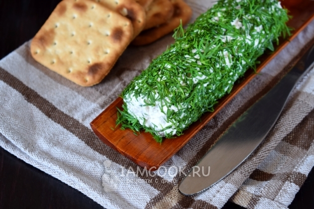 Обвалять форшмак в укропе