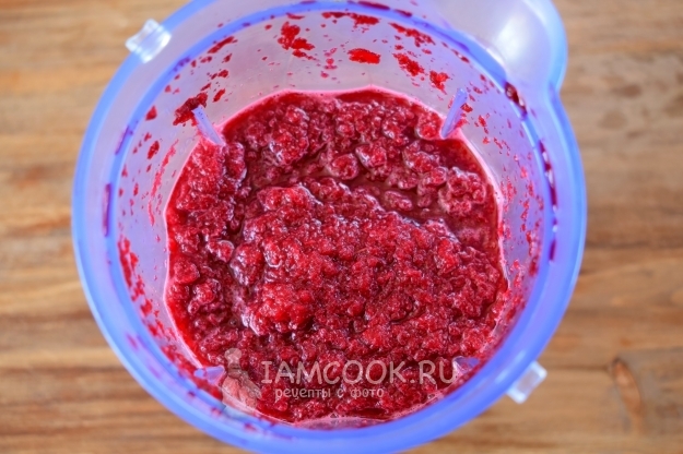 Взбить все компоненты блендером