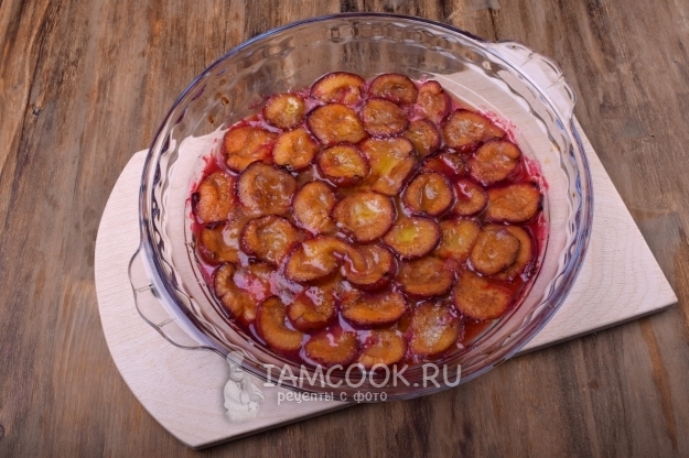Запечь сливы
