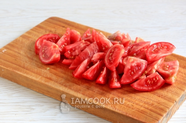 Порезать помидоры