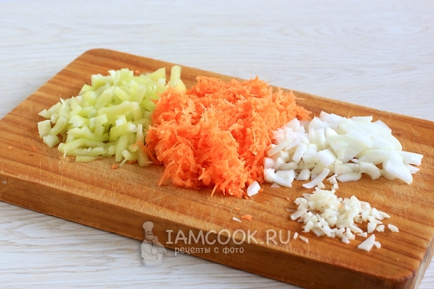 Порезать овощи