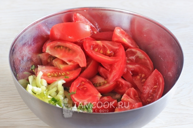 Соединить овощи