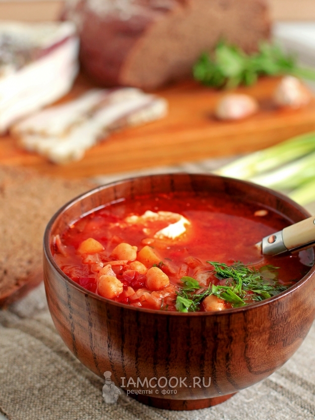 Борщ с нутом