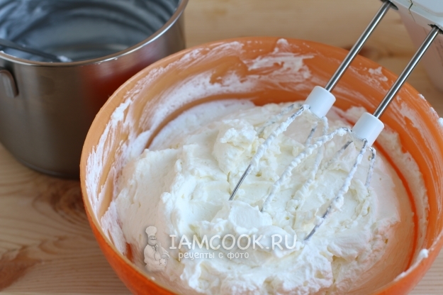 Взбить крем
